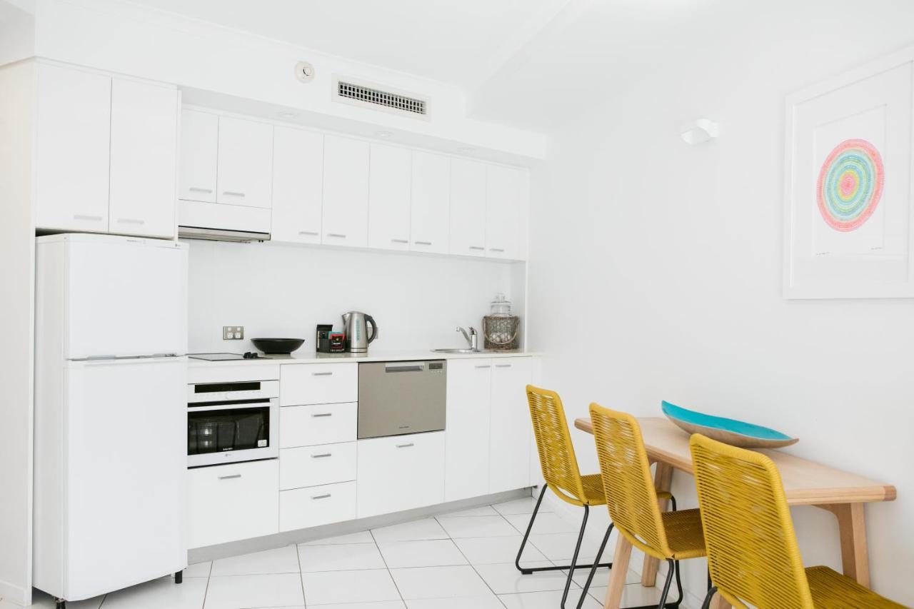 Netanya Noosa Hotel Luaran gambar