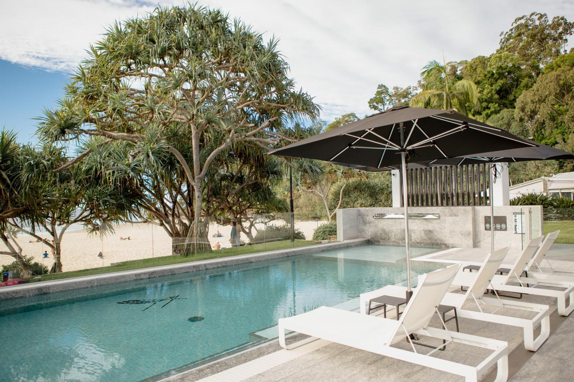 Netanya Noosa Hotel Luaran gambar
